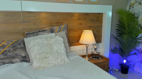 Emma  online show from February 1, 2:34 pm