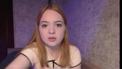 Emma and July online show from May 15, 9:18 am