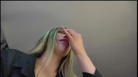 emma coronel online show from March 15, 12:15 am