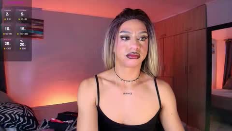 Snapshot of emma_demonn chatting on September 17, 11:13 am Mistress Emma Demon online show from September 17, 11:13 am