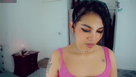 Snapshot of emma_diva chatting on September 14, 10:00 pm emma online show from September 14, 10:00 pm