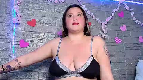 Emma Miel  online show from December 15, 12:06 am