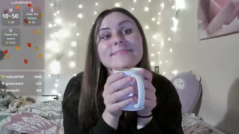 emma_just online show from November 1, 7:13 pm