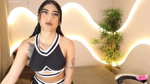 Emma online show from November 4, 4:36 am