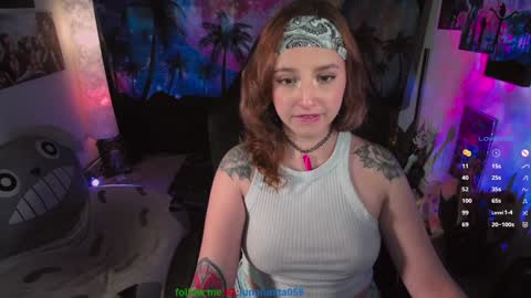 Snapshot of emma_luna059 chatting on January 29, 11:14 pm LUNA online show from January 29, 11:14 pm