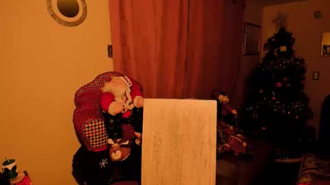  emma luxy online show from December 20, 7:59 am