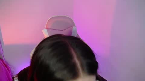 Snapshot of emma_naa chatting on September 18, 12:14 am Emma online show from September 18, 12:14 am