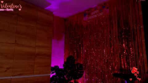 Emma Rouse Independent Model online show from February 18, 5:07 am