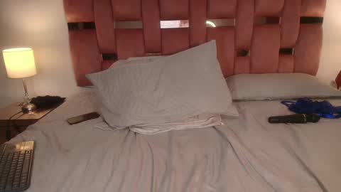 Snapshot of emma_saenz01 chatting on January 31, 5:30 am emma_saenz01 online show from January 31, 5:30 am