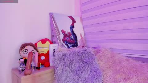 Snapshot of emma_soffia_ chatting on February 20, 10:26 pm EMMA online show from February 20, 10:26 pm