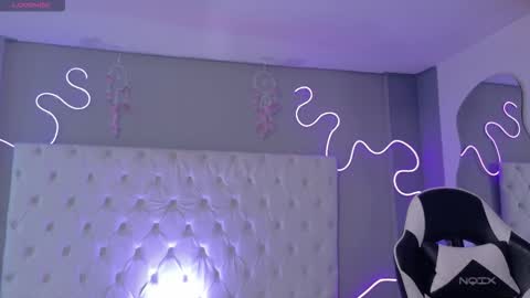 emma_visconti online show from January 15, 12:58 pm