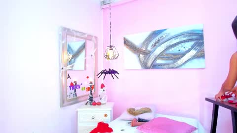 Emma  online show from October 16, 6:07 pm