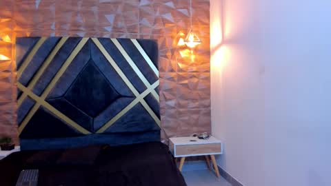 EMMA online show from October 10, 6:47 pm