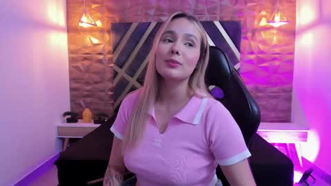 EMMA online show from February 14, 6:54 pm