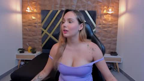 EMMA online show from November 5, 6:43 pm