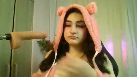 modelo independente online show from September 24, 2:40 am