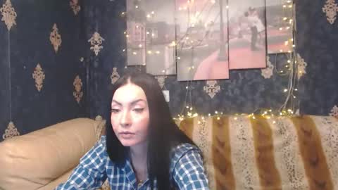 Snapshot of emmagoldx chatting on December 25, 2:56 pm EmmaGoldX online show from December 25, 2:56 pm