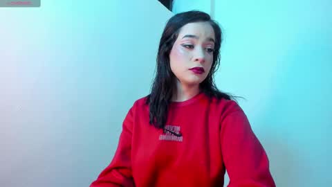 Snapshot of emmajohanson chatting on September 10, 11:39 pm emmajohanson online show from September 10, 11:39 pm