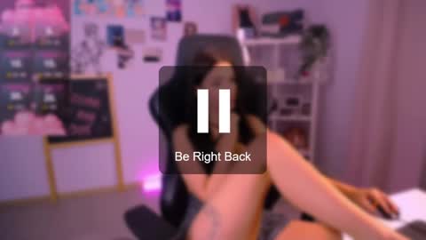 Emma online show from December 8, 10:08 am