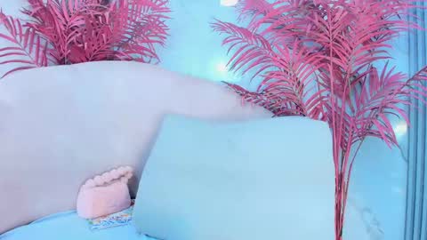 Emma online show from April 9, 3:32 am