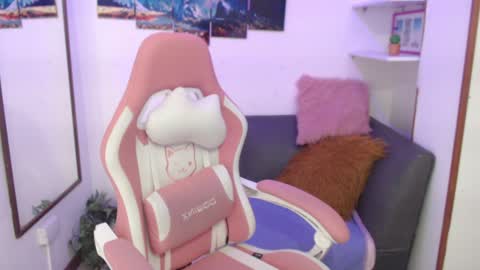 Emma  online show from December 20, 11:16 pm