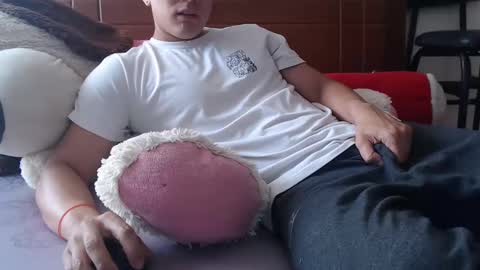 Emmanuel online show from February 16, 6:21 pm