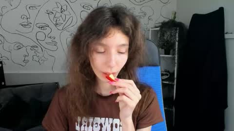 emmanuellbrown online show from October 19, 4:06 am