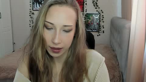 Emma online show from May 6, 12:22 pm