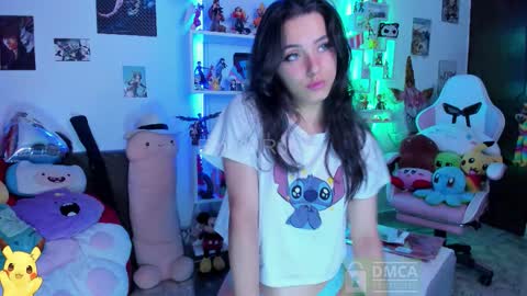 Emma online show from February 13, 4:32 pm