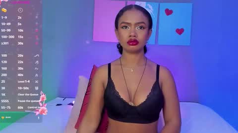 Emma online show from November 6, 6:33 pm