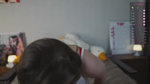 Mia online show from November 13, 4:53 pm