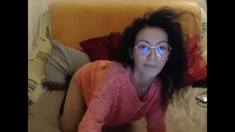 Emmatoo online show from October 24, 8:31 pm