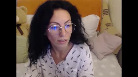 Emmatoo online show from October 9, 2:00 pm