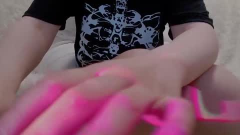 Emma online show from October 1, 1:10 pm