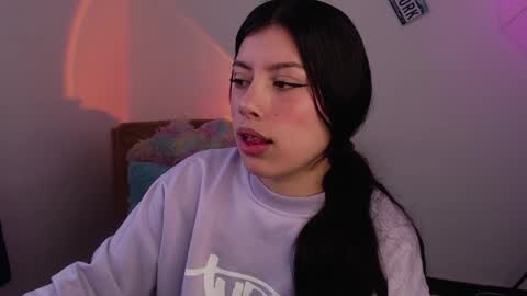 Snapshot of emmi_0 chatting on February 22, 4:51 pm Emily Independent model online show from February 22, 4:51 pm