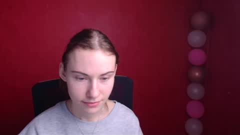 Snapshot of emmi_rossum chatting on March 6, 12:09 pm Emmi online show from March 6, 12:09 pm