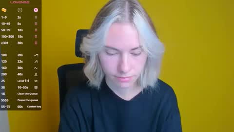 Snapshot of emmi_rossum chatting on September 11, 6:03 am Emmi online show from September 11, 6:03 am