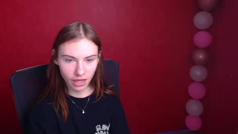 Snapshot of emmi_rossum chatting on March 7, 12:12 pm Emmi online show from March 7, 12:12 pm
