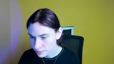 Snapshot of emmi_rossum chatting on March 12, 12:15 pm Emmi online show from March 12, 12:15 pm