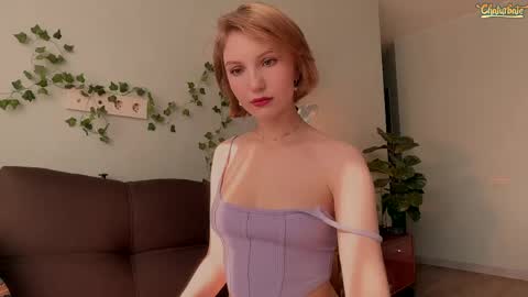 Emily online show from May 5, 2:18 am