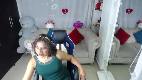 Emmily online show from March 1, 11:26 pm