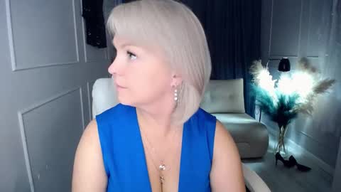 emmmam online show from October 26, 6:14 am