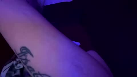 emmwarr1514 online show from February 25, 12:16 pm