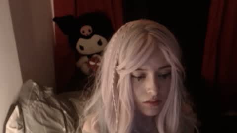 emmy__smith online show from September 30, 6:46 am