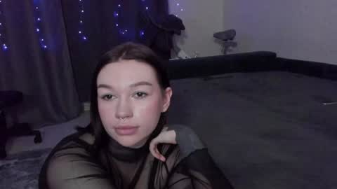 Emily Johny online show from January 4, 2:56 am