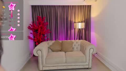 Emmy Walker online show from February 25, 10:59 am