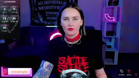 Snapshot of emmybrightj_ chatting on March 11, 9:45 am Emmy Bright 50 online show from March 11, 9:45 am