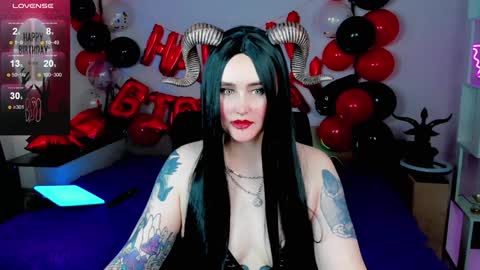Snapshot of emmybrightj_ chatting on February 8, 4:47 am Emmy Bright 50 online show from February 8, 4:47 am