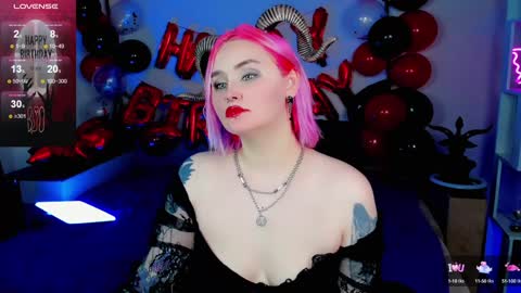Snapshot of emmybrightj_ chatting on February 7, 6:35 am Emmy Bright 50 online show from February 7, 6:35 am