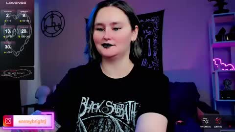 Snapshot of emmybrightj_ chatting on March 10, 5:43 am Emmy Bright 50 online show from March 10, 5:43 am